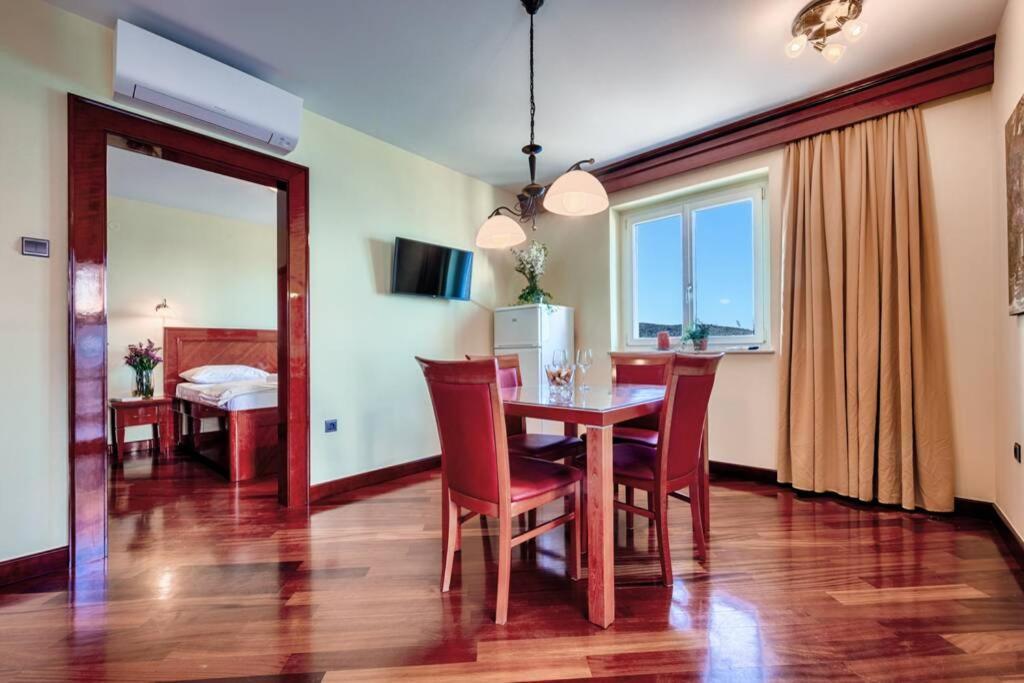 Seafront Apartment Duo Vis Exteriér fotografie