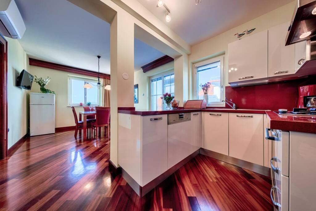 Seafront Apartment Duo Vis Exteriér fotografie